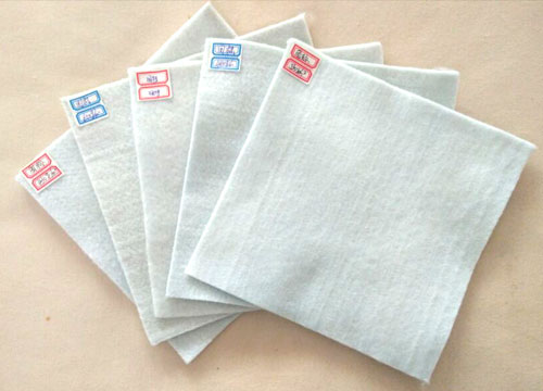 土工布的特殊應(yīng)用優(yōu)勢(shì)